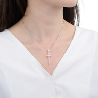 Gargantilla de Plata 925, con dije de Cruz