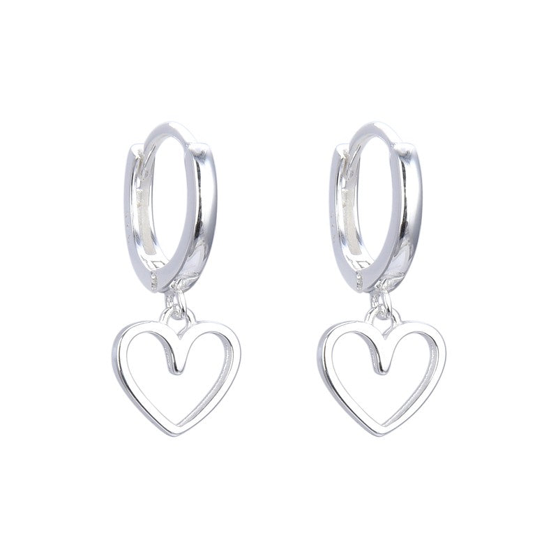 Aretes Huggies de corazón – Plata 925