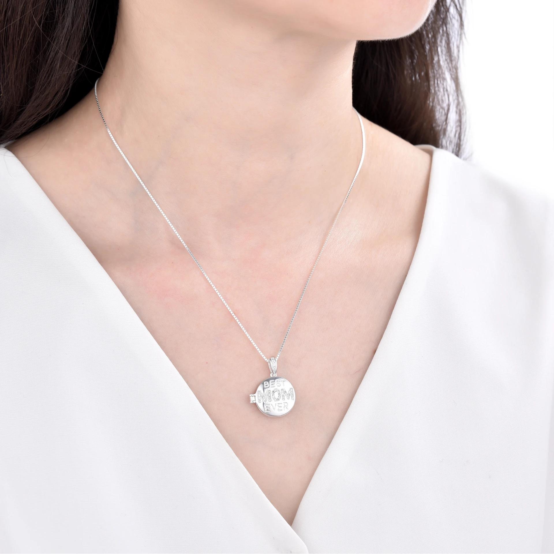 Dije Relicario Redondo “Best Mom Ever” 18mm – Plata 925