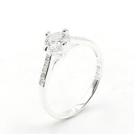 Anillo de Compromiso Solitario – Plata 925