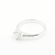 Anillo de Compromiso Solitario – Plata 925