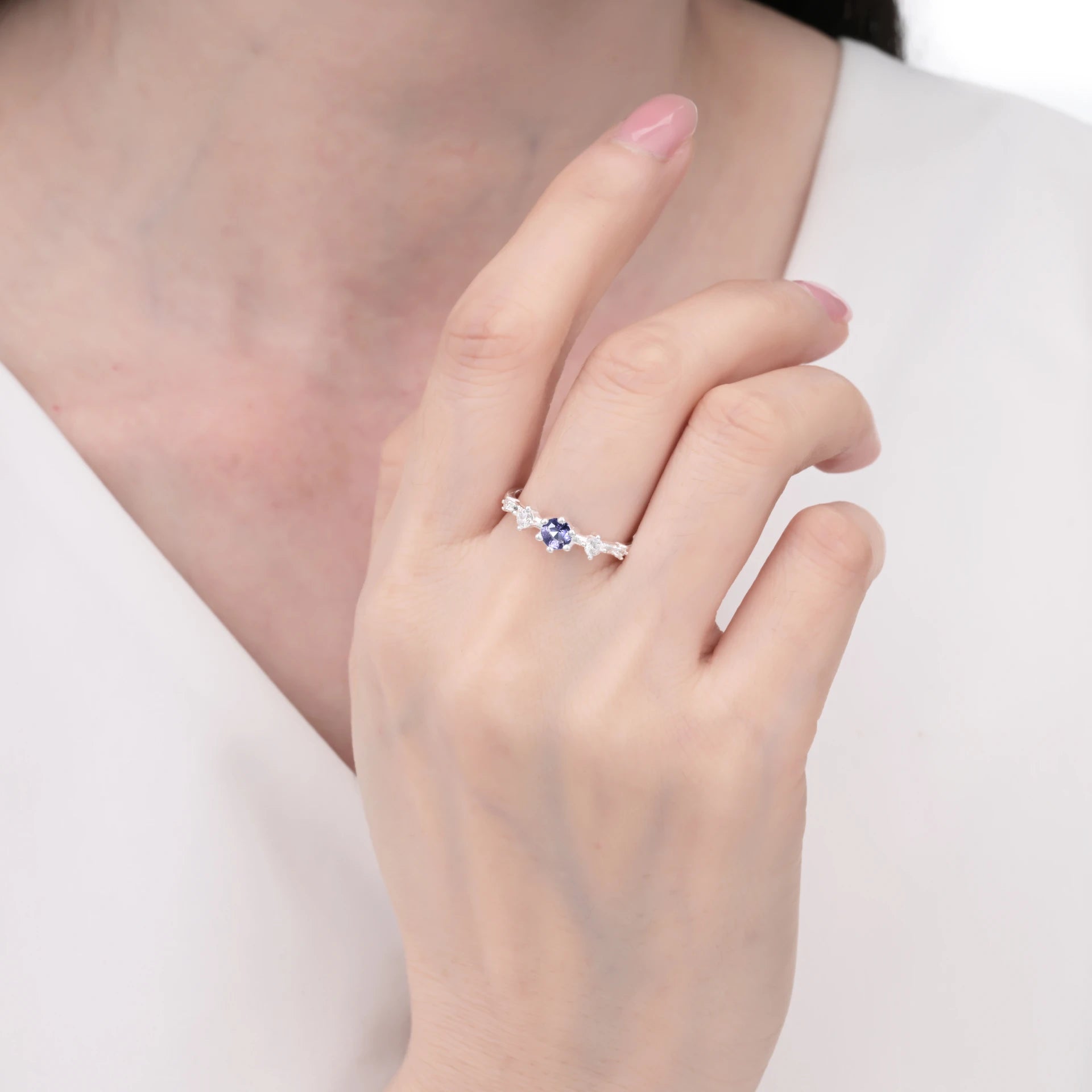 Anillo Puntos de Luz Morado Floreal – Plata 925