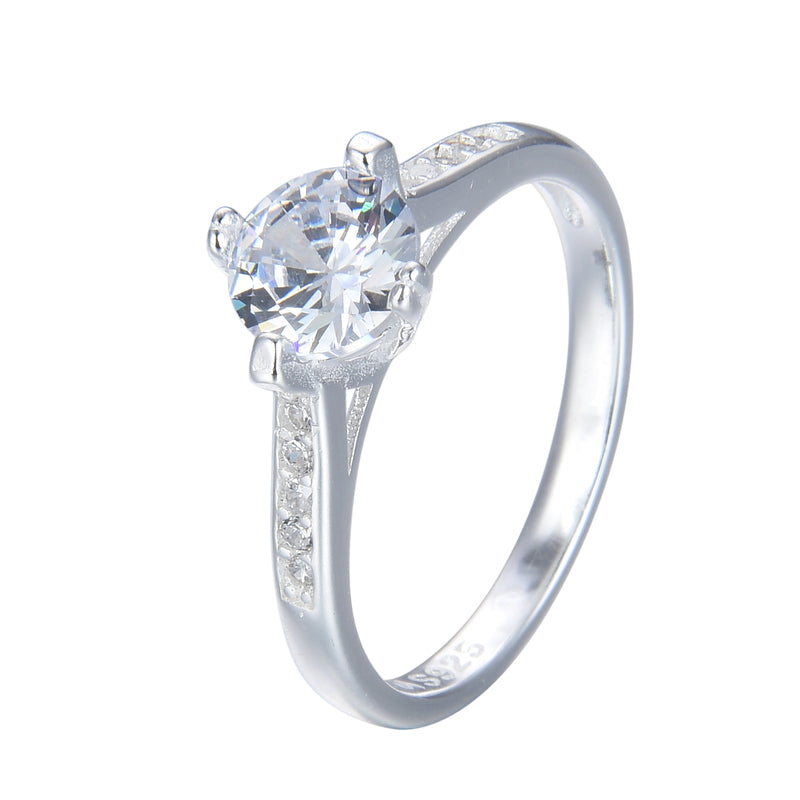 Anillo de Compromiso Solitario – Plata 925