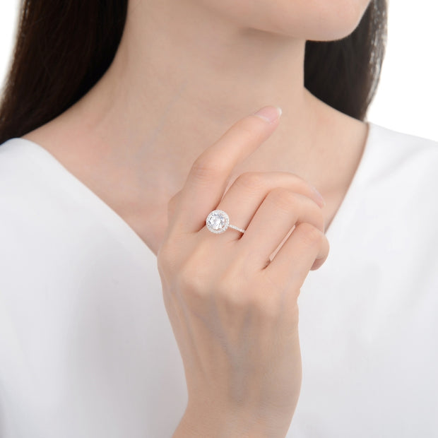 Anillo de Compromiso Punto de Luz Redondo